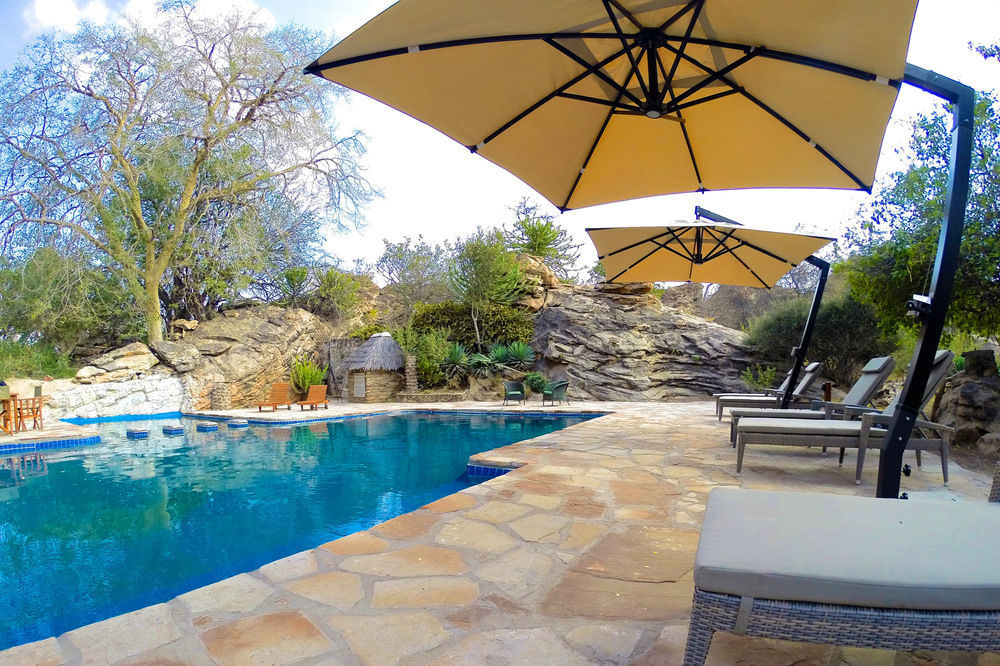 Tuli Safari Lodge Lentswelemoriti Екстериор снимка